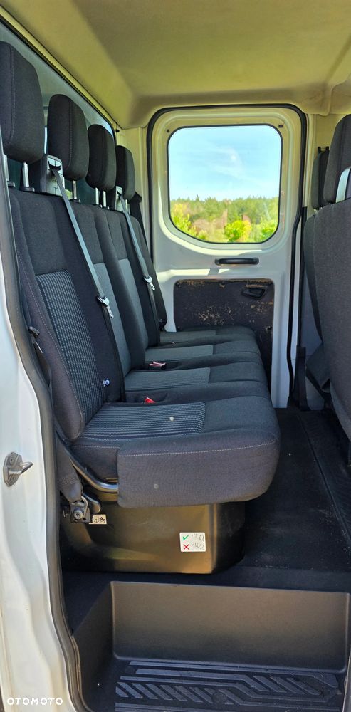 Ford Transit - 13
