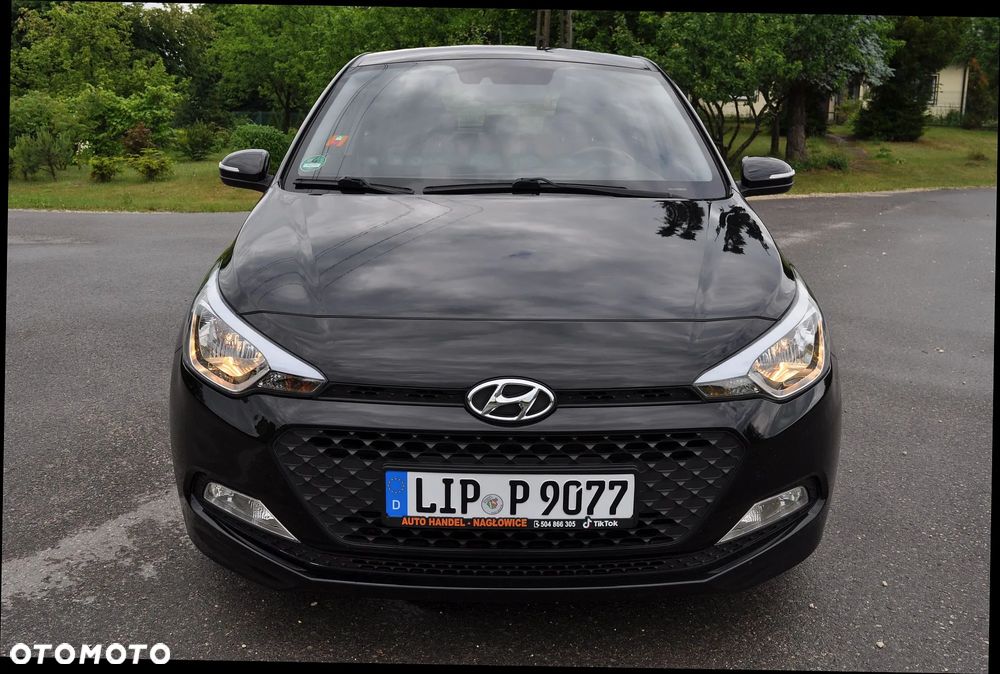 Hyundai i20 1.4 Automatik Style - 11