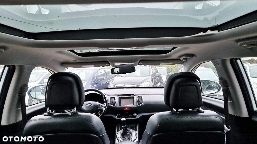 Kia Sportage 2.0 CVVT 2WD Spirit - 32