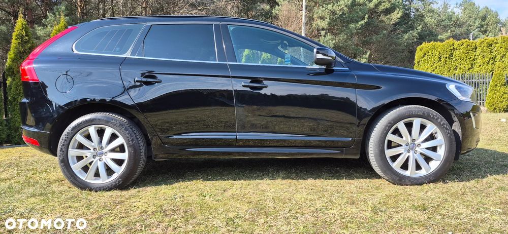 Volvo XC 60 - 4