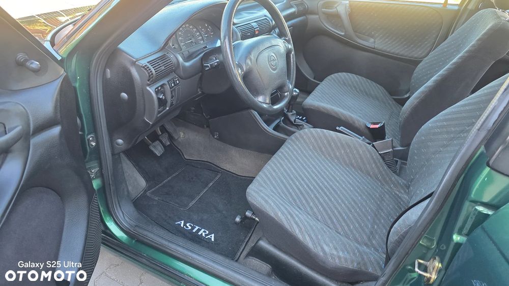 Opel Astra 1.4 Fresh - 15