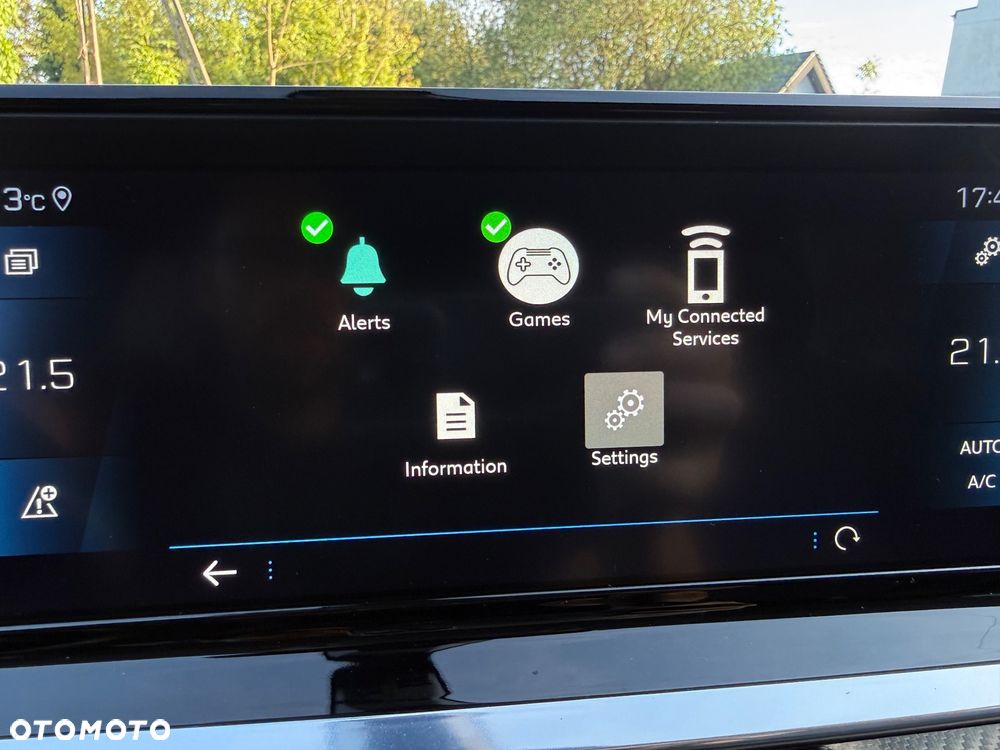 Peugeot 2008 BlueHDi 110 Allure - 26