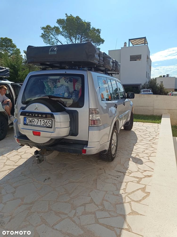 Mitsubishi Pajero 3.2 DI-D Invite - 8