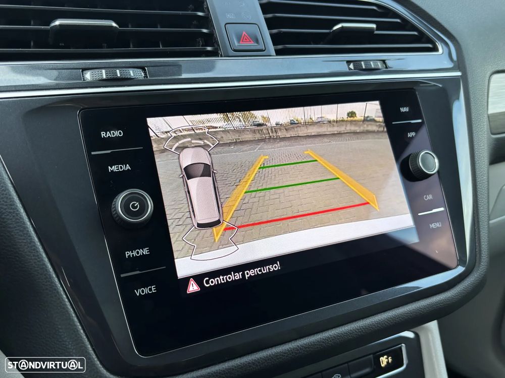 VW Tiguan Allspace 2.0 TDI Confortline DSG - 35