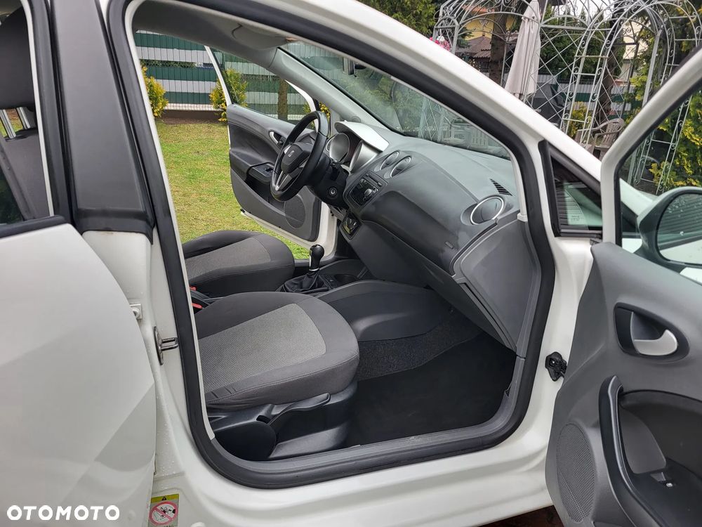 Seat Ibiza 1.4 16V Entry - 8