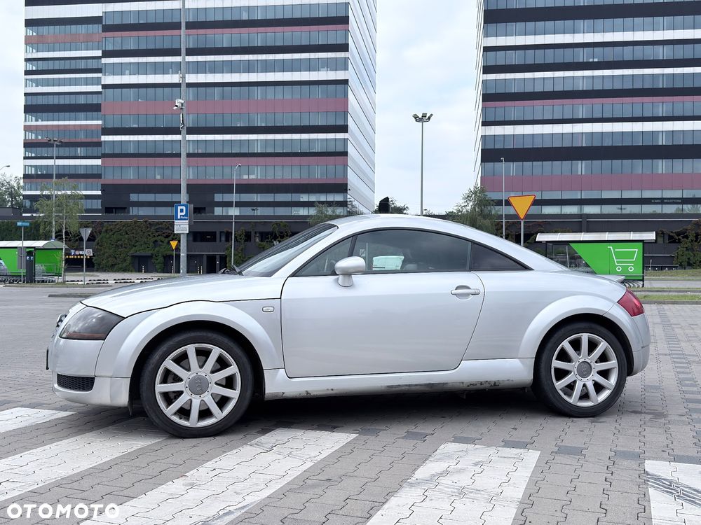 Audi TT Coupé 1.8T Quattro - 4