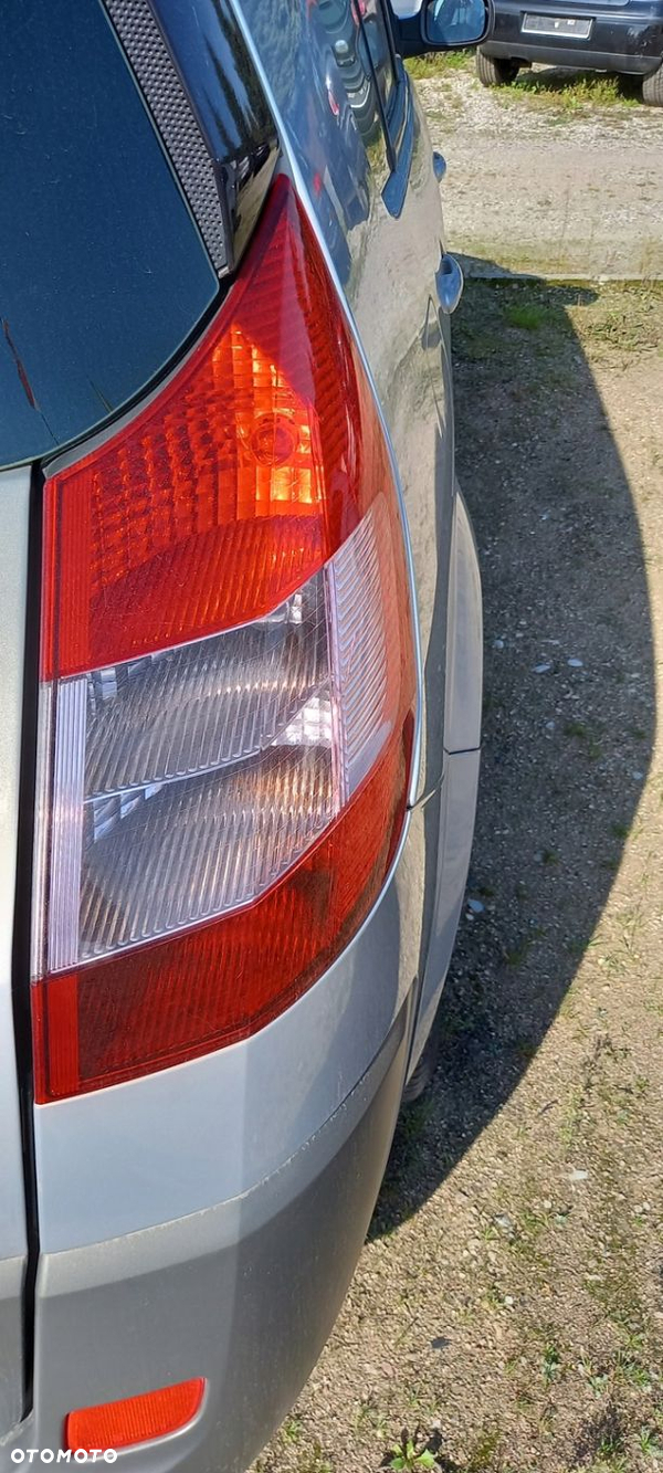Lampa tył tylna prawa Renault Grand Scenic II EUROPA