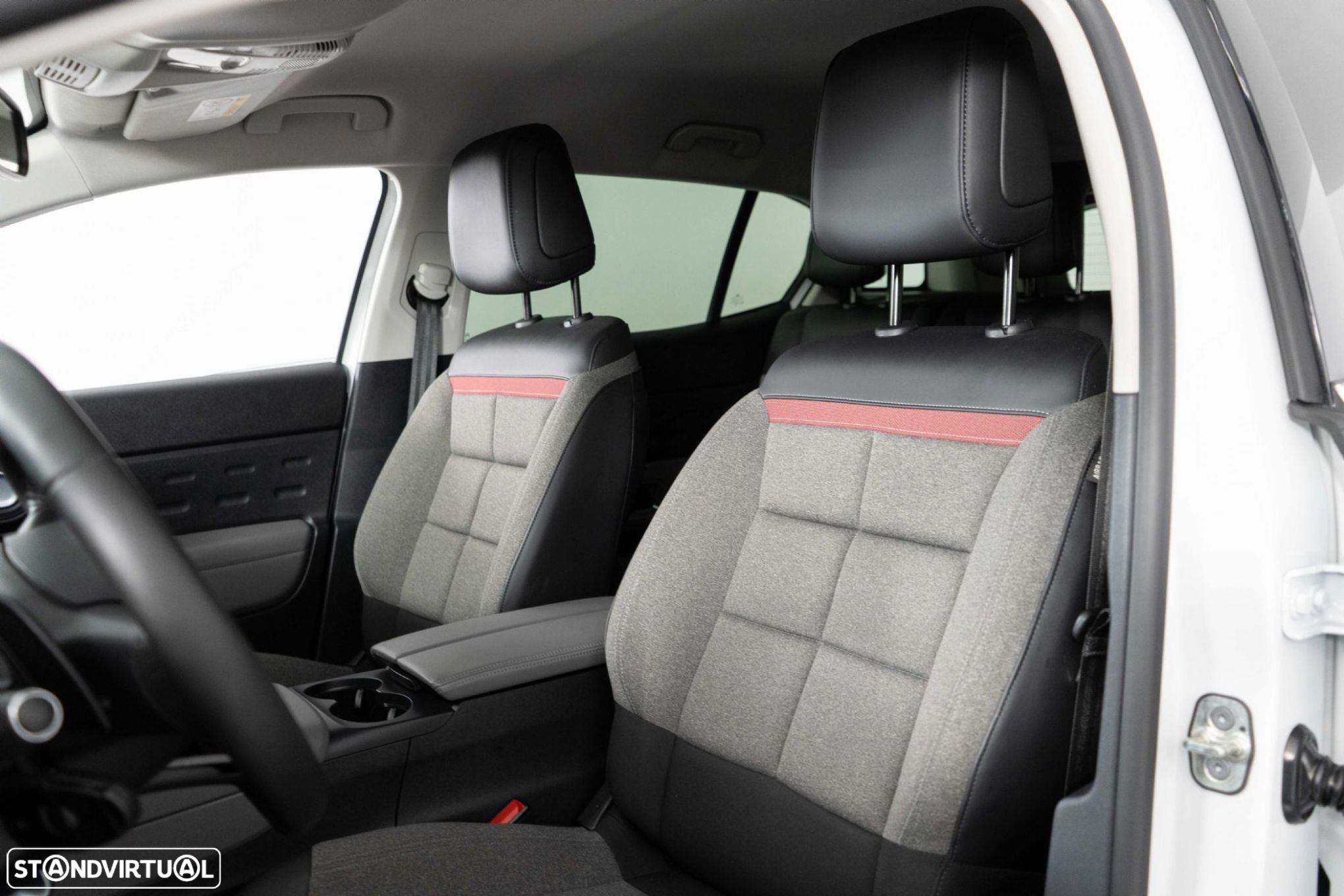 Citroën C5 Aircross 1.5 BlueHDi C-Series EAT8 - 8