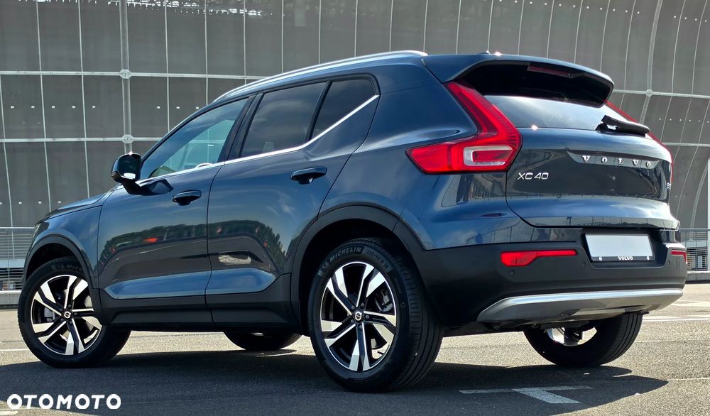 Volvo XC 40 B3 Plus Bright - 5