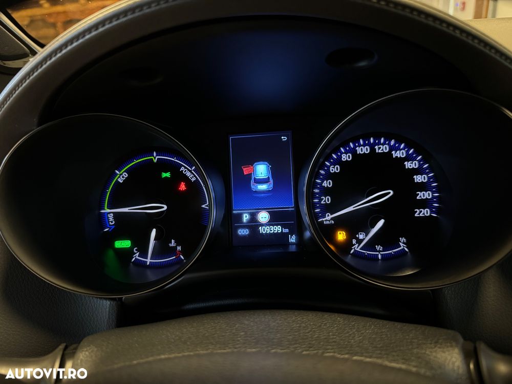 Toyota C-HR Flow - 15