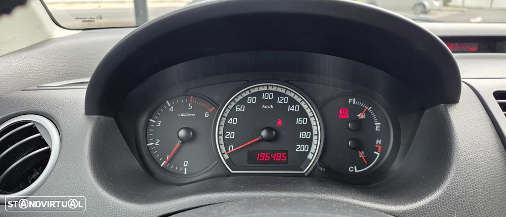 Suzuki Swift 1.3 DDiS GLX - 15