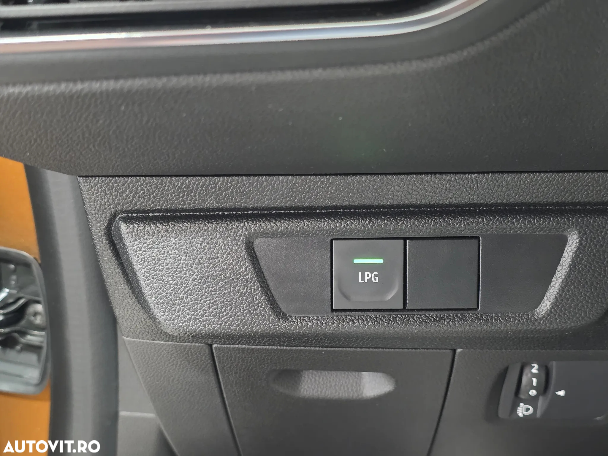 Dacia Sandero Stepway ECO-G 100 MT6 Extreme - 10