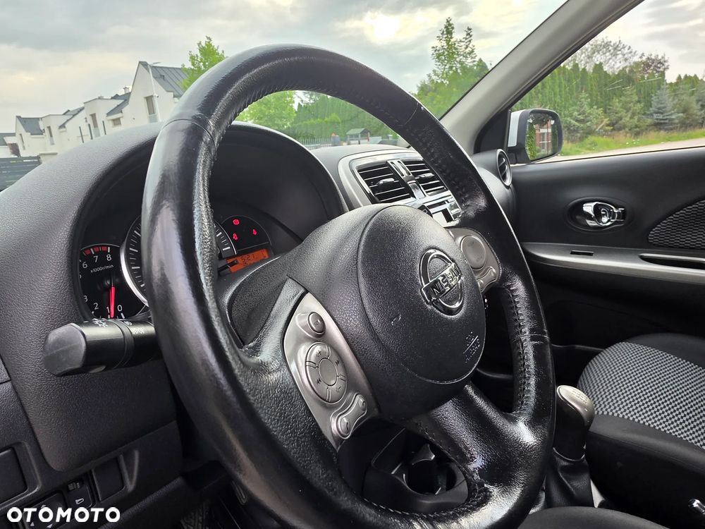 Nissan Micra 1.2 Bild der Frau - 19