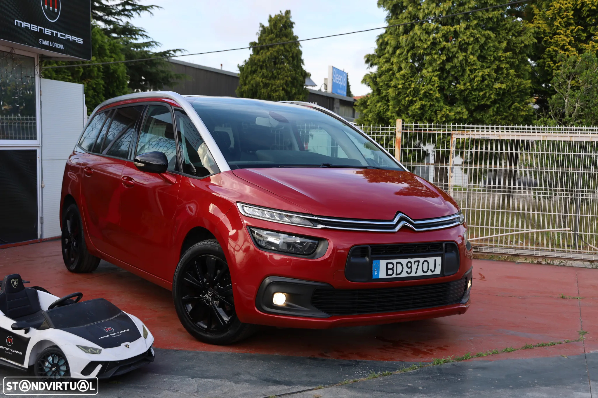 Citroën Grand C4 Spacetourer BlueHDi 130 Stop&Start EAT8 SHINE - 2