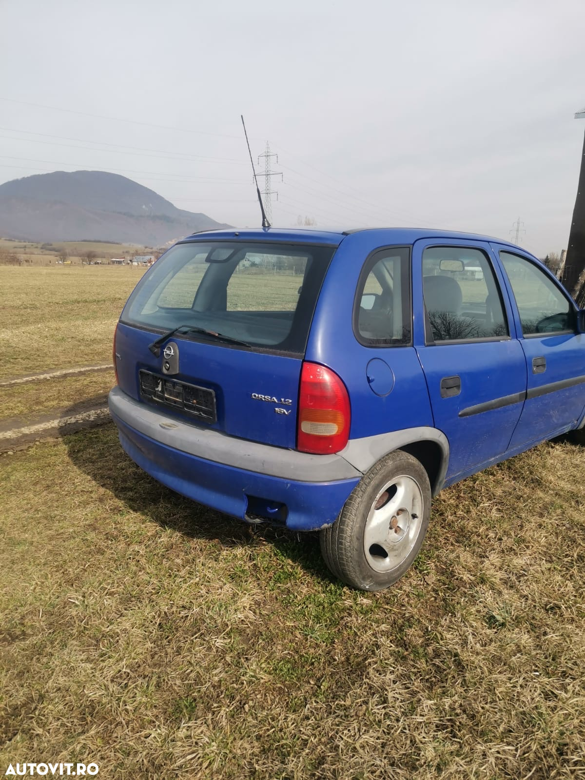 Opel Corsa 1.2i Comfort - 2