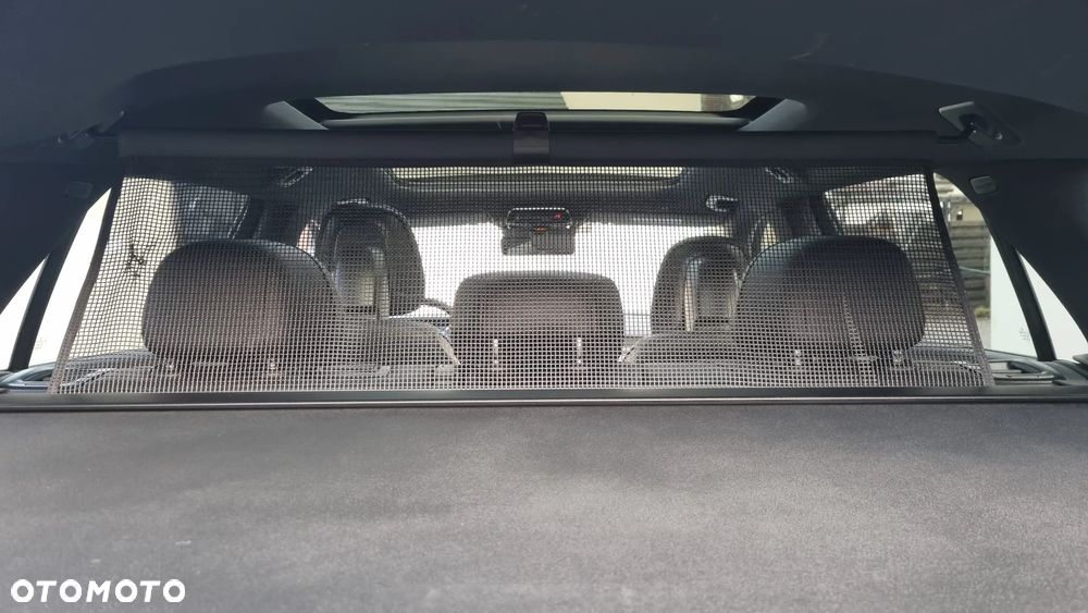 Mercedes-Benz Klasa C 220 d 9G-TRONIC - 13