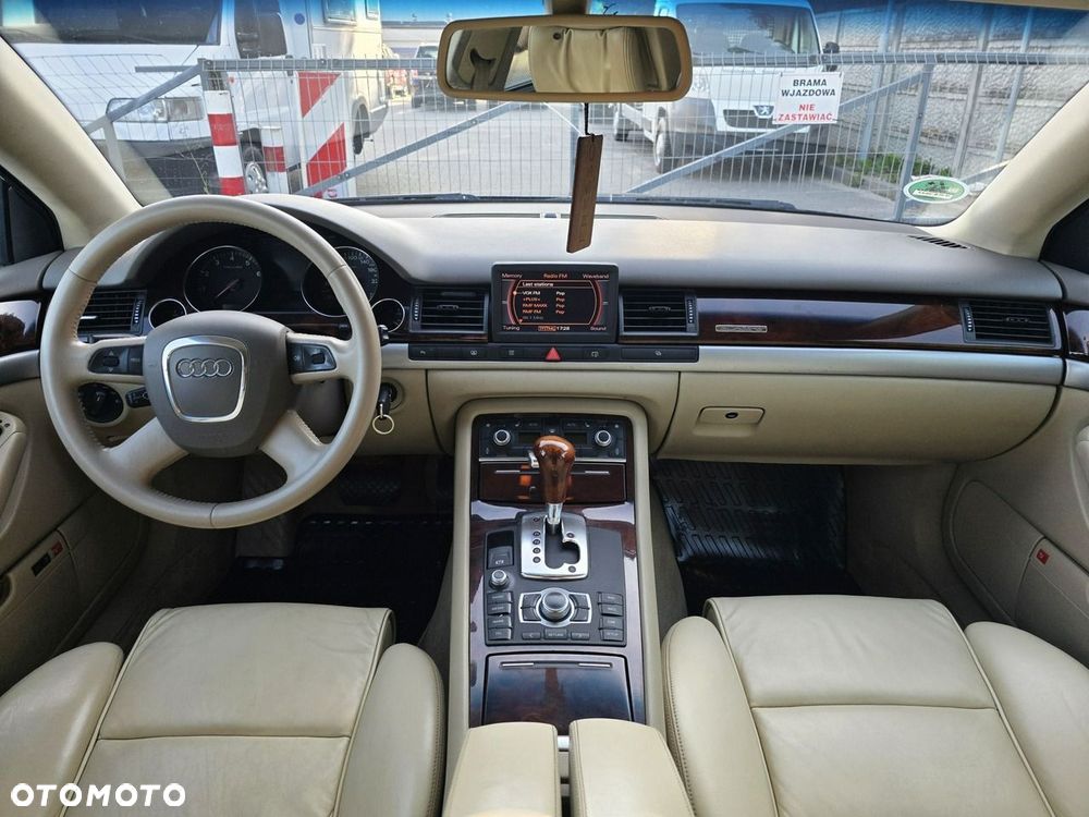 Audi A8 3.2 FSI Quattro Tiptr - 13