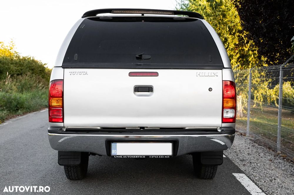 Toyota Hilux - 6