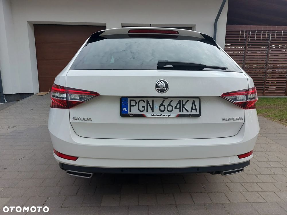 Skoda Superb 2.0 TDI Ambition - 8