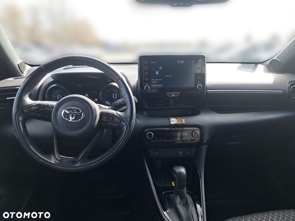 Toyota Yaris - 7