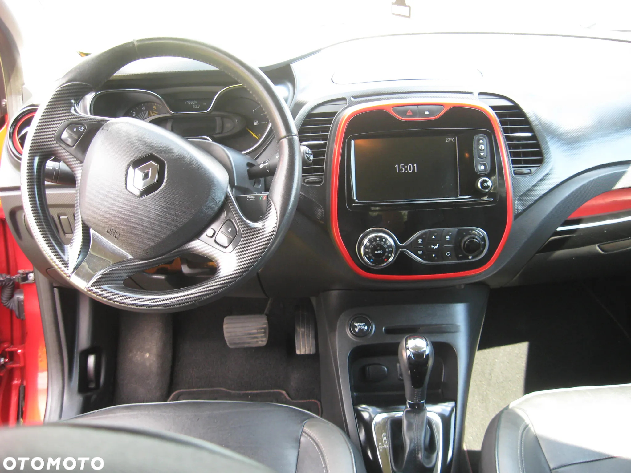 Renault Captur dCi 90 EDC Helly Hansen - 11