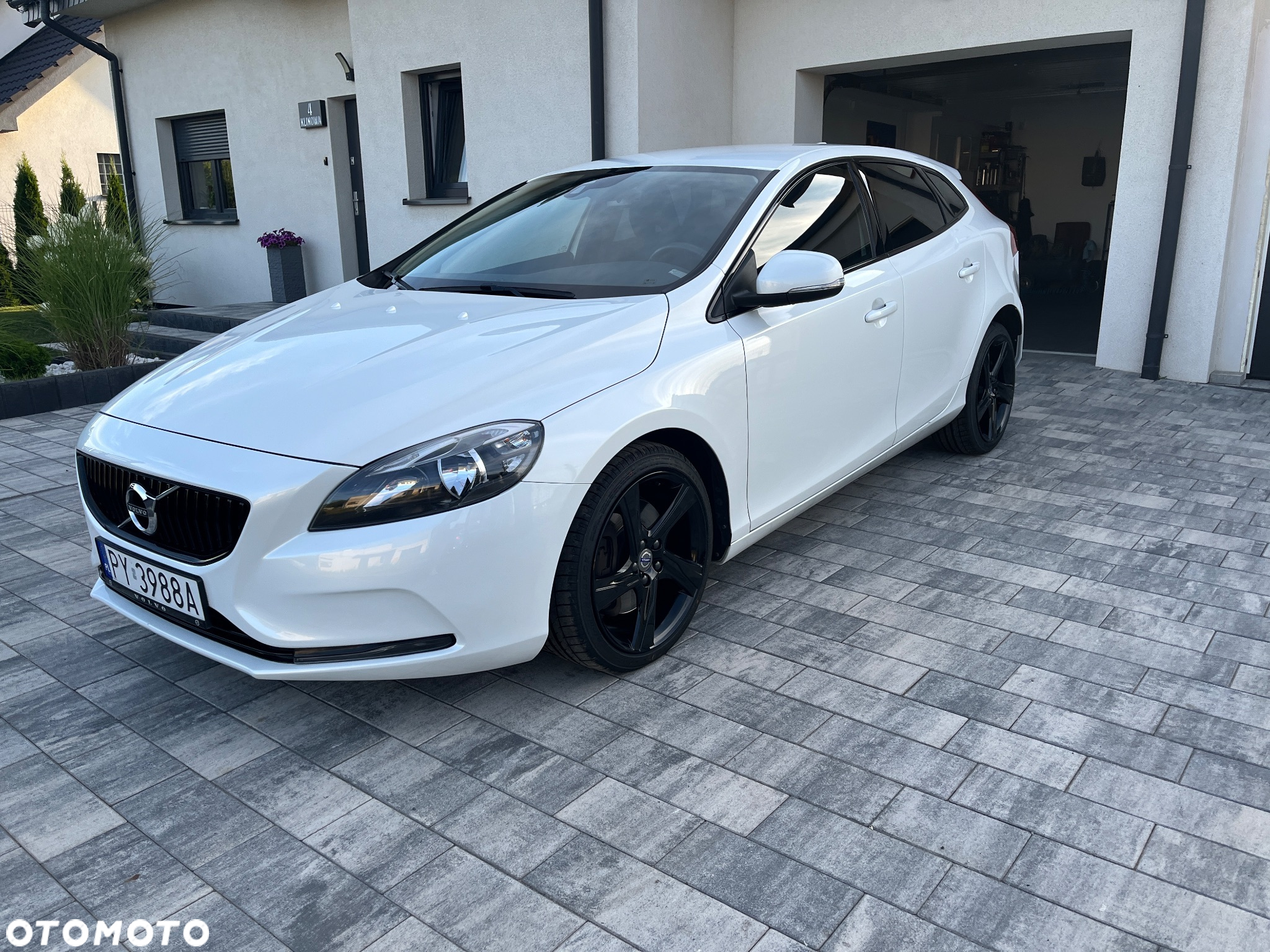Volvo V40 D2 Drive-E Dynamic Edition - 11