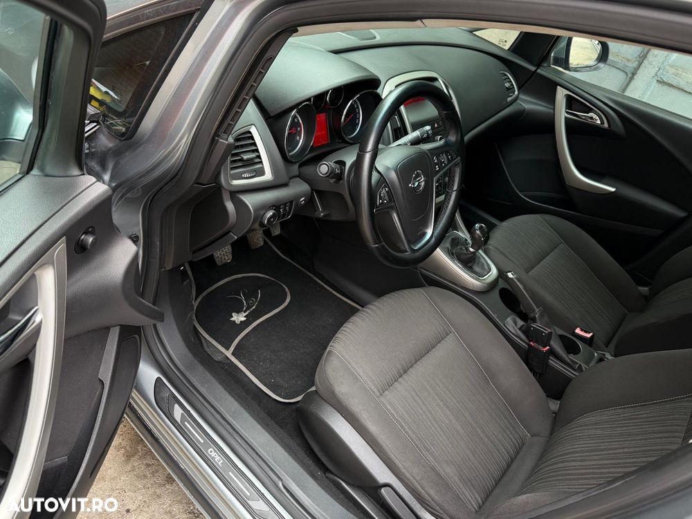 Opel Astra 1.6 Enjoy - 17