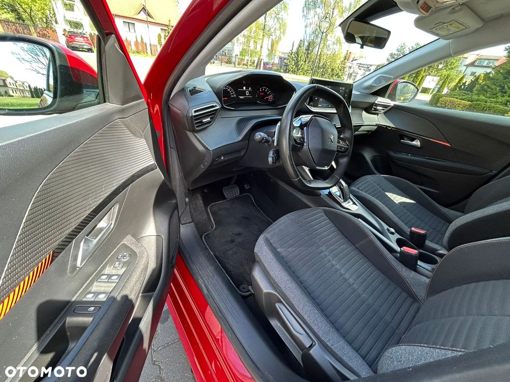 Peugeot 208 1.2 PureTech Allure S&S EAT8 - 14