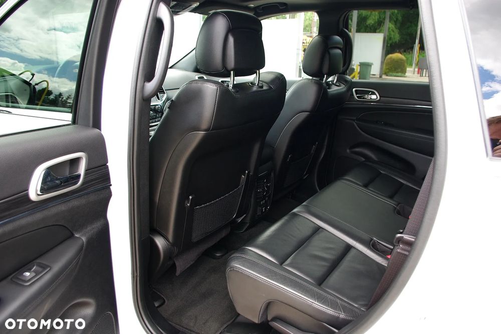Jeep Grand Cherokee - 7