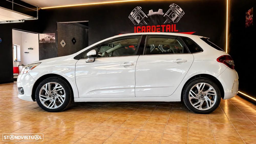 Citroën C4 e-HDi 110 Exclusive - 15