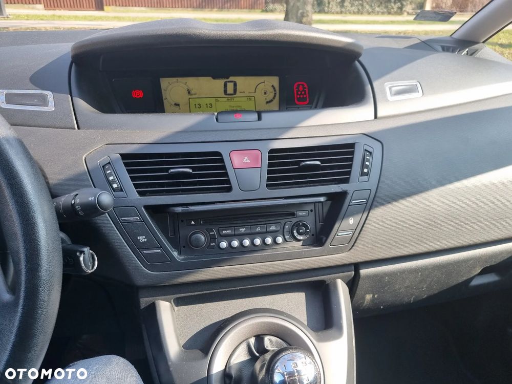 Citroën C4 Picasso - 17