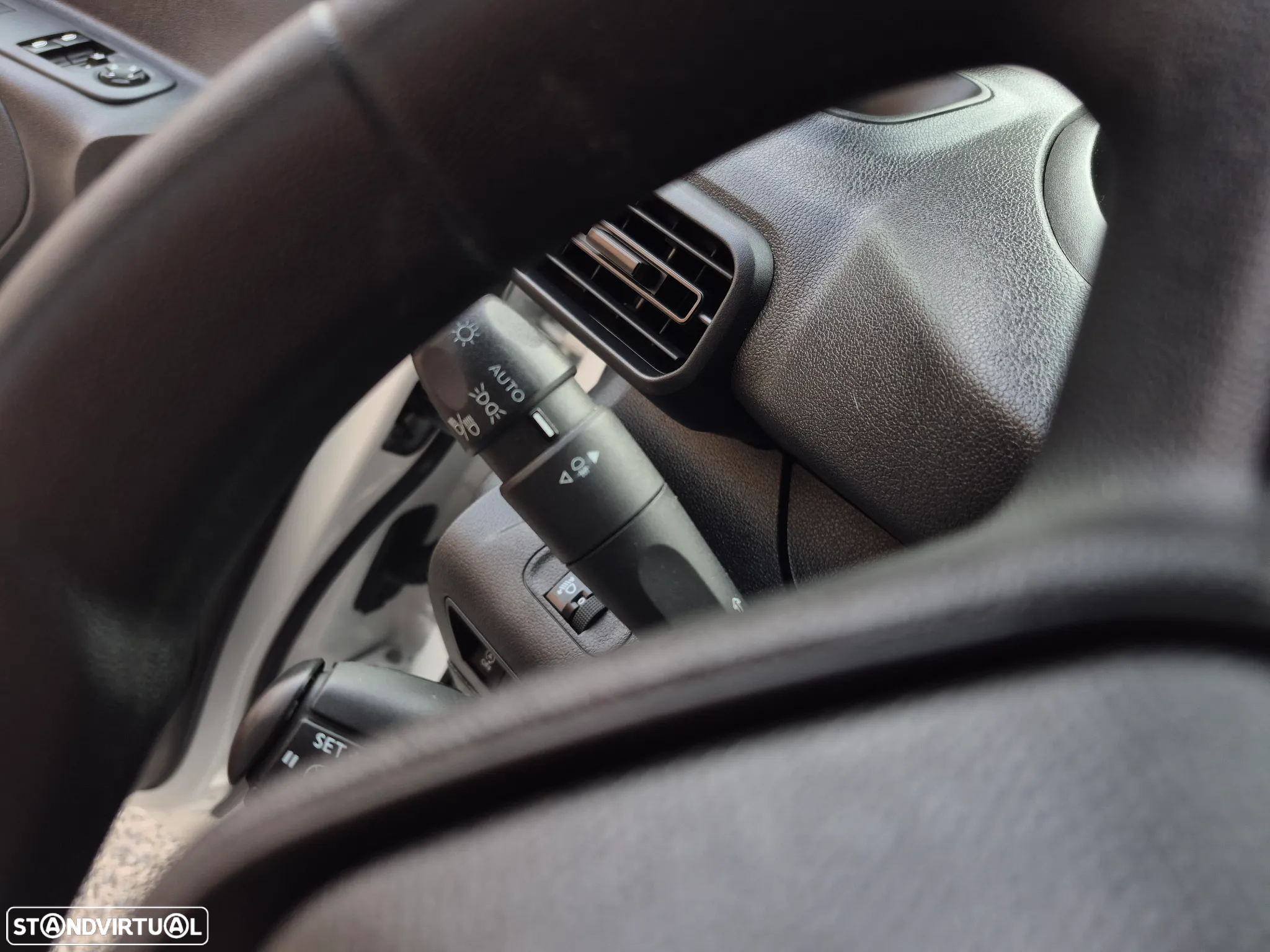 Peugeot Partner LONGA - 60.000KM | GARANTIA | 3 LUG. - 16