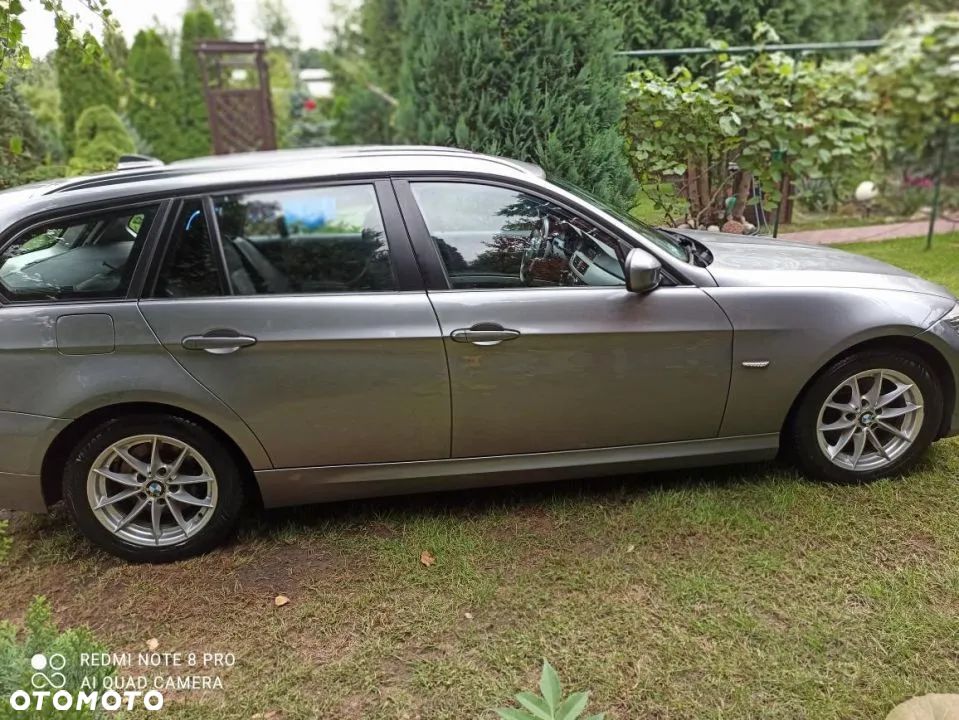 BMW Seria 3 318i Edition Exclusive - 2