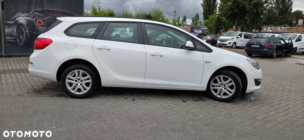 Opel Astra 1.6 Color Edition - 20