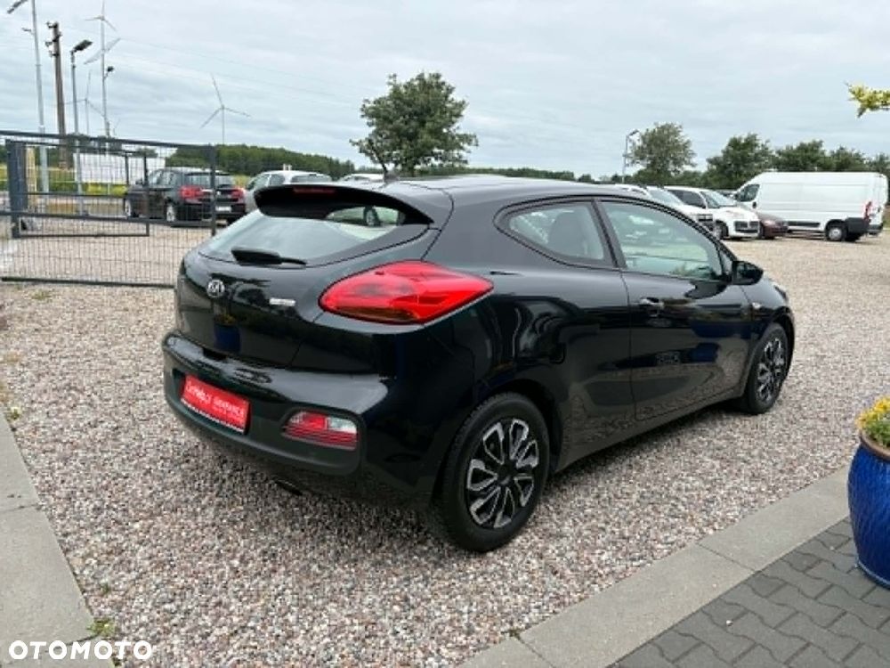 Kia ProCeed 1.4 L - 4