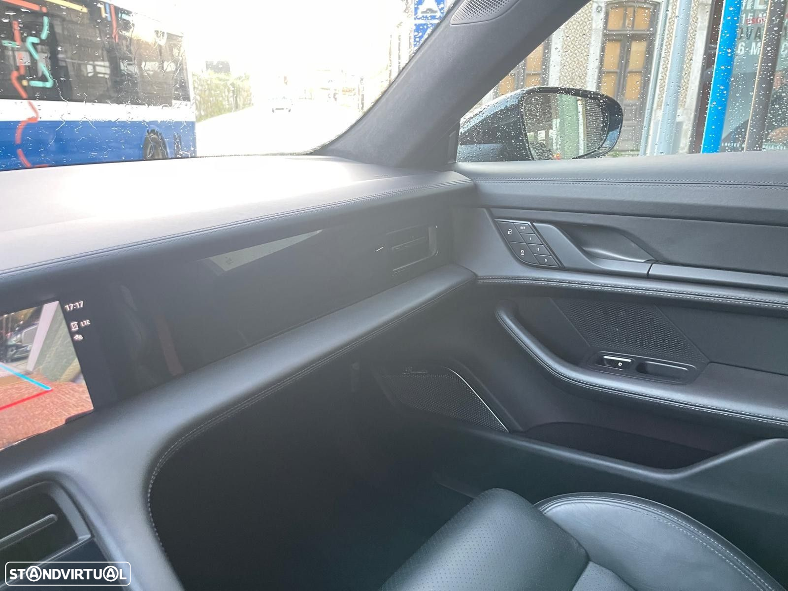 Porsche Taycan Cross Turismo Turbo - 35