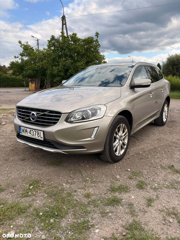 Volvo XC 60 D4 Drive-E Momentum - 1