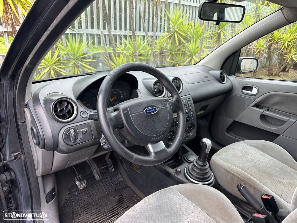Ford Fiesta 1.4 TDCi Trend - 8