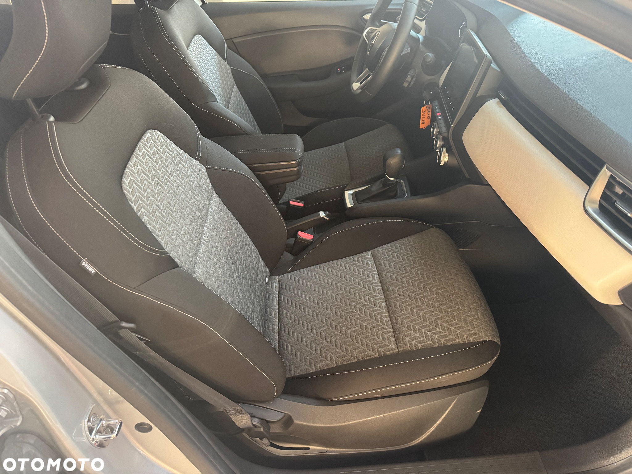 Renault Clio E-TECH Full Hybrid 145 EQUILIBRE - 14