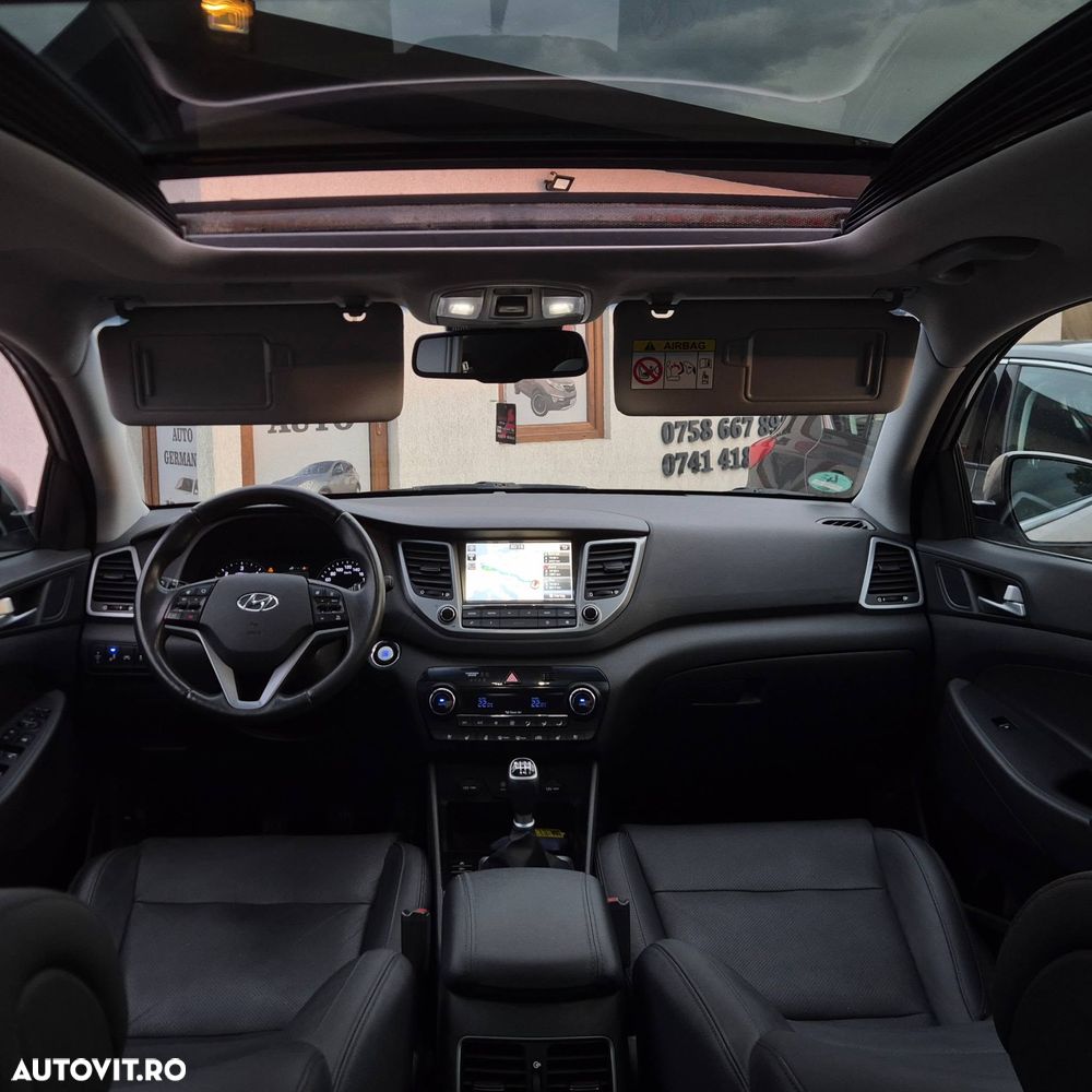 Hyundai Tucson 2.0 CRDI 4WD 6MT Luxury Pack+ - 13