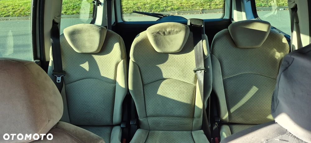 Citroën C8 2.2 HDi Exclusive - 8