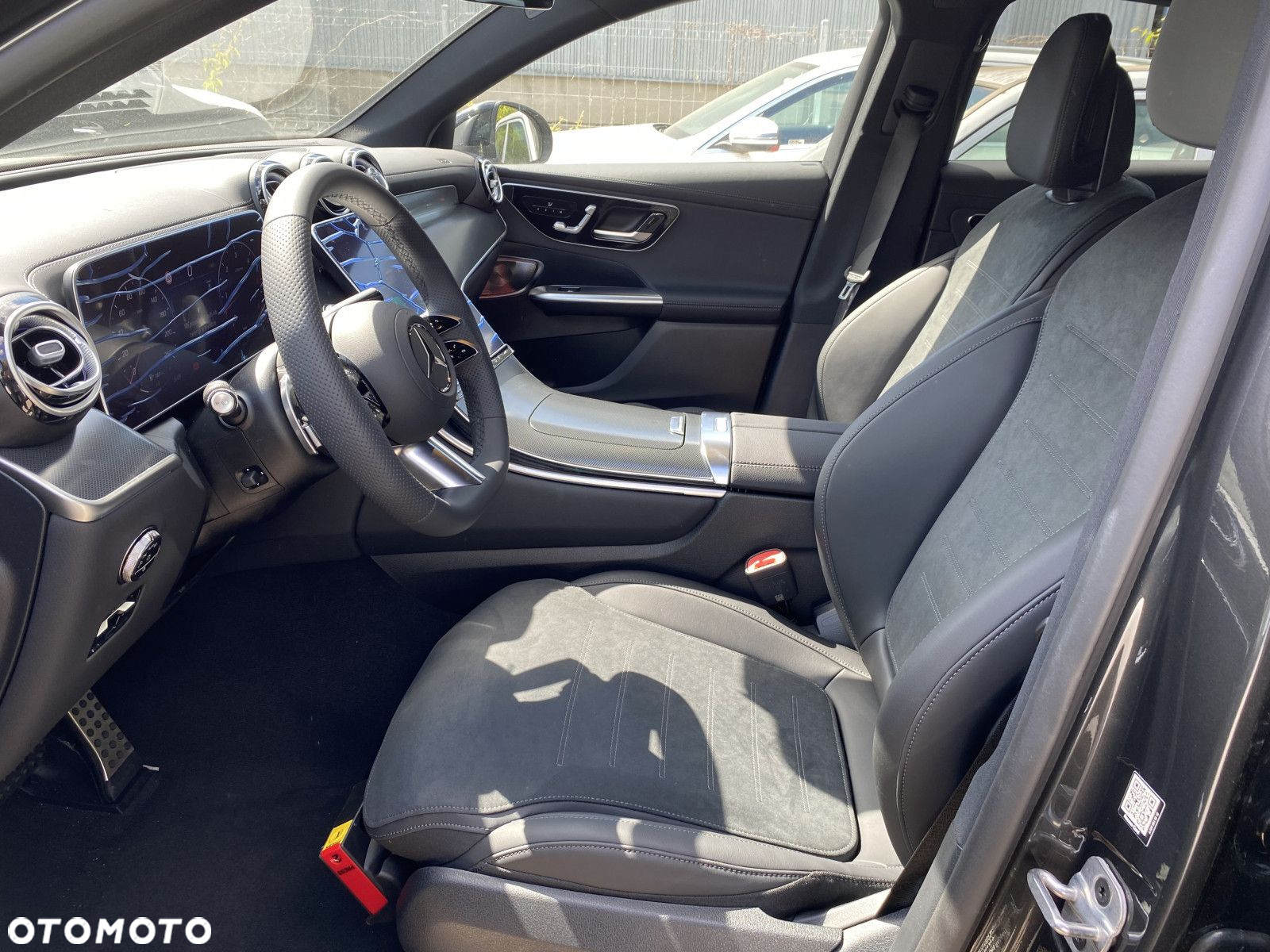 Mercedes-Benz GLC - 9