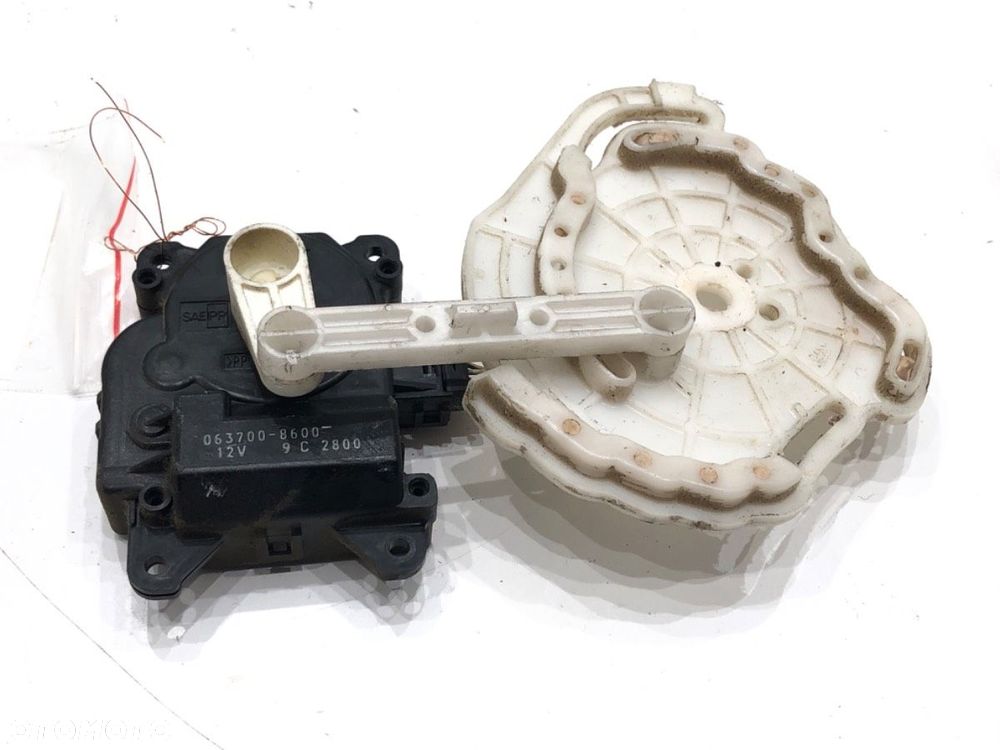 SILNICZEK NAGRZEWNICY - 102.00 PLN - TOYOTA AVENSIS VERSO (_M2_) 2001 - 2011 2.0 D (CLM20_) 85 kW - 2