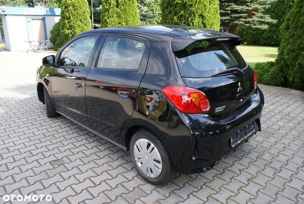 Mitsubishi Space Star - 8