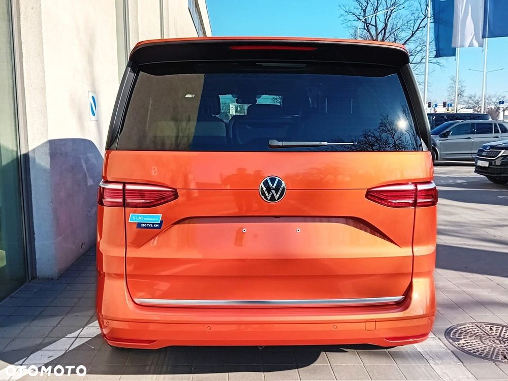 Volkswagen Multivan - 5