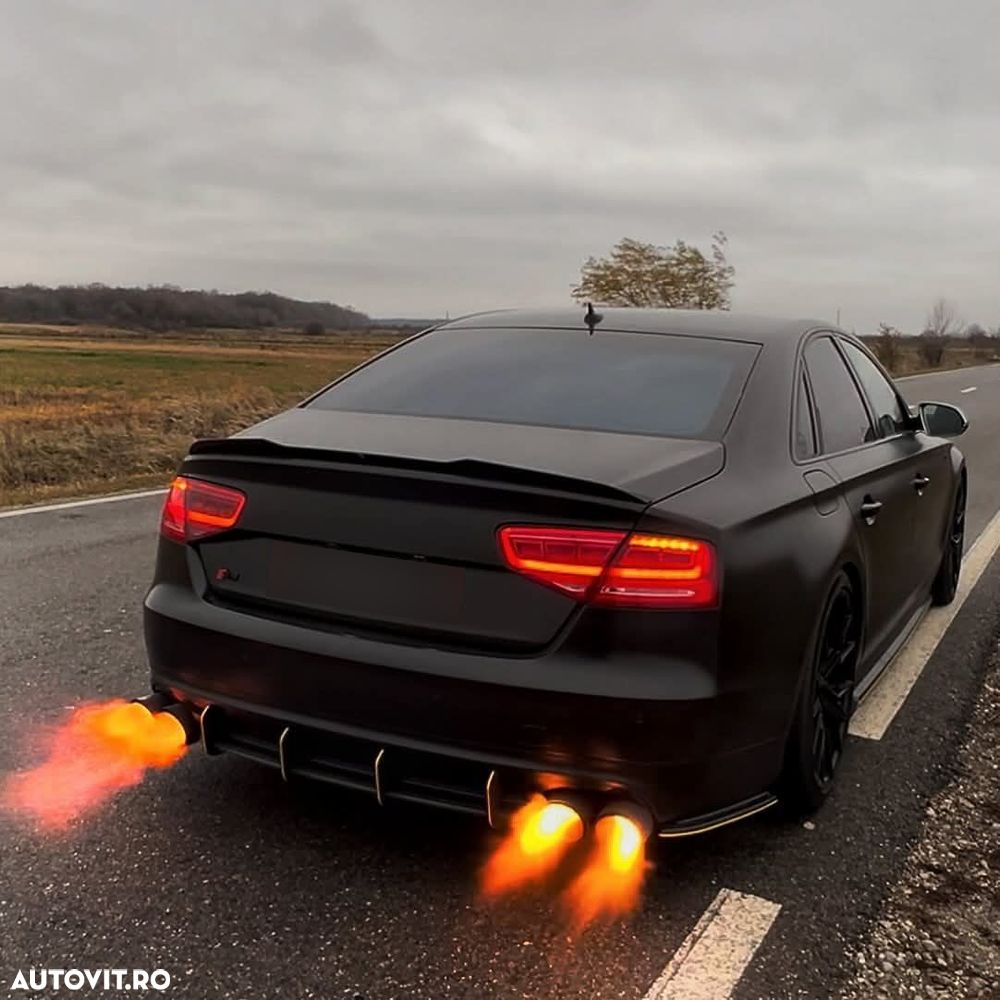 Audi S8 - 6