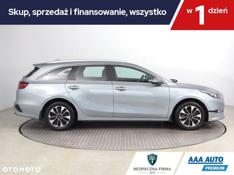Kia Ceed - 7