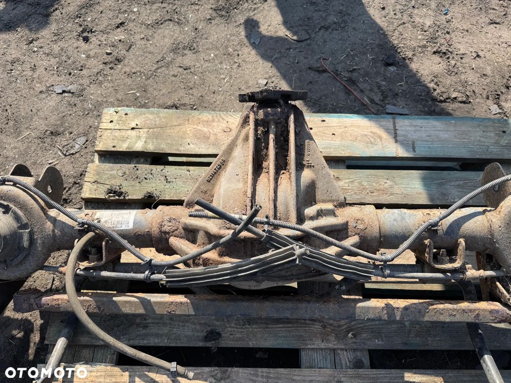 TYLNY MOST DODGE NITRO 2.8 CRD - 4