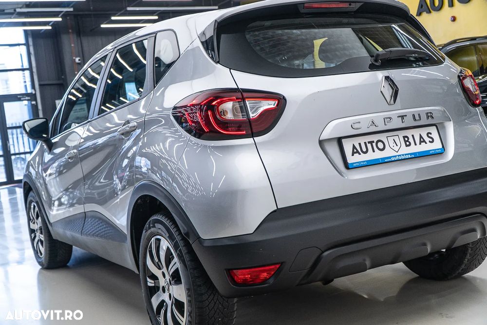 Renault Captur TCe Life - 31