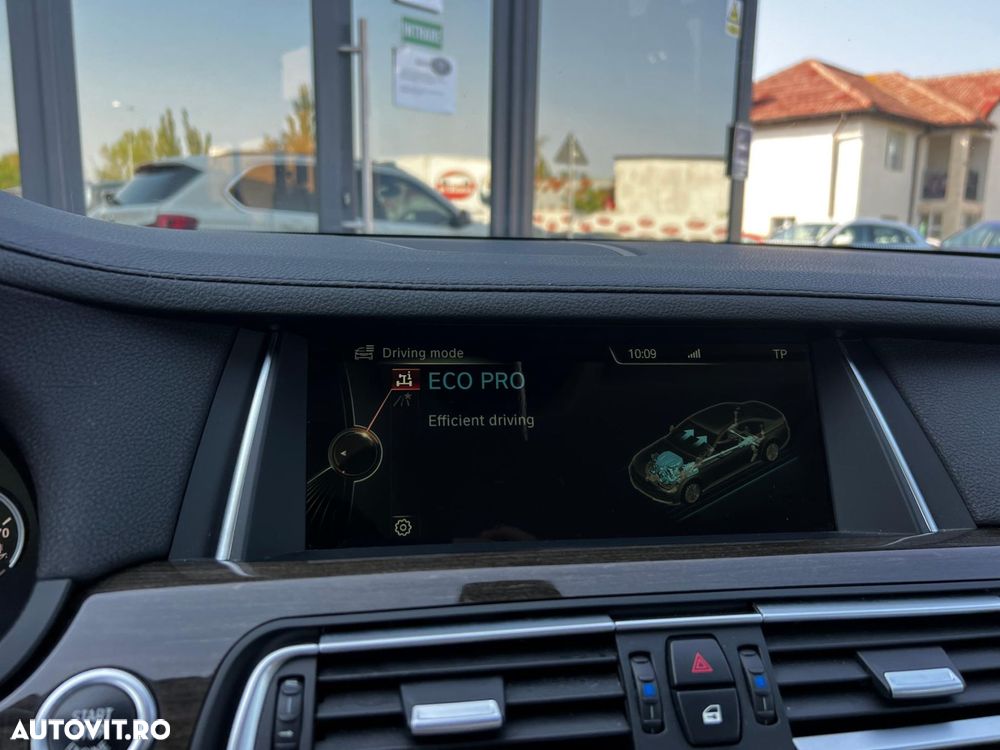 BMW Seria 7 740Li - 21